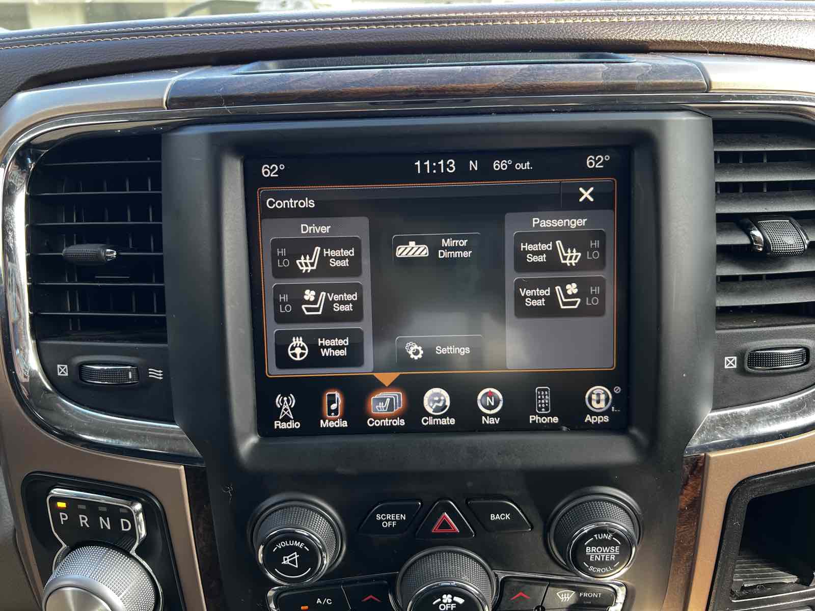 2014 Ram 1500 Longhorn photo 25