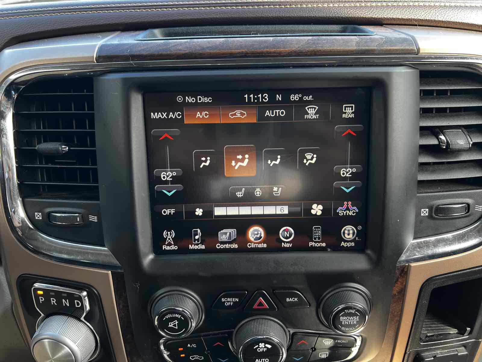 2014 Ram 1500 Longhorn photo 26