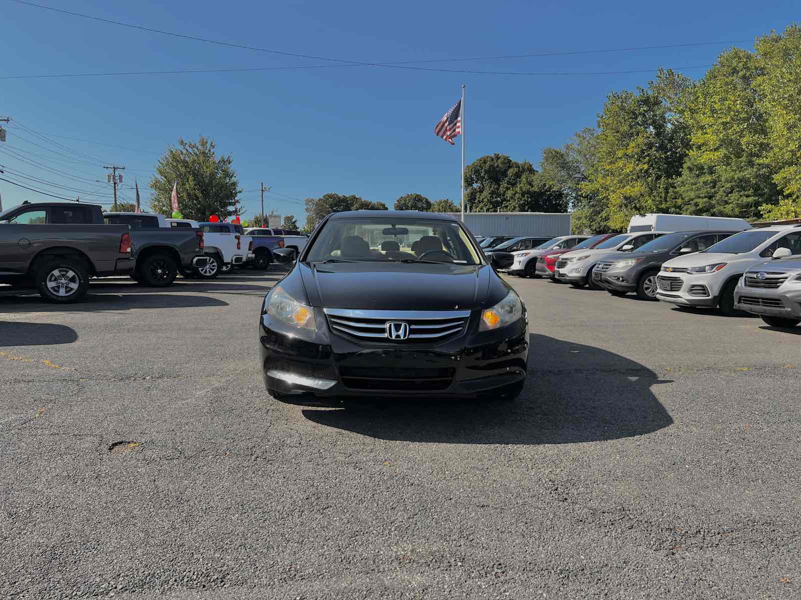 2011 Honda Accord LX-P photo 2