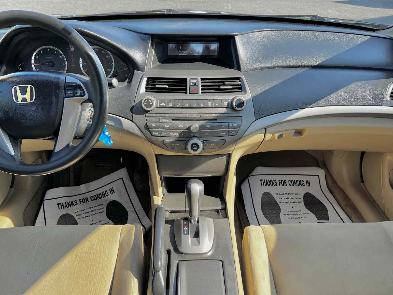 2011 Honda Accord LX-P photo 22
