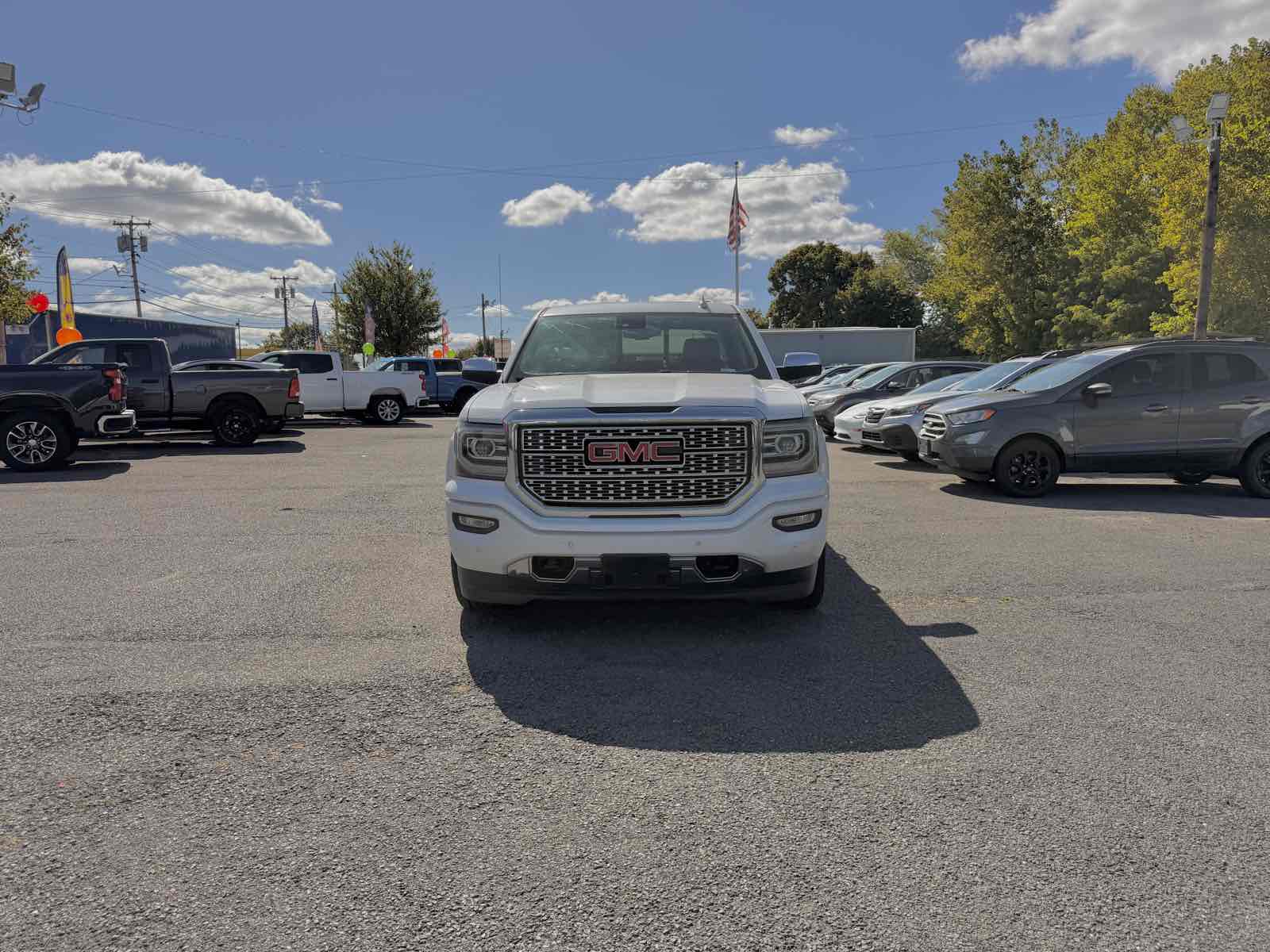 2016 Gmc Sierra 1500 Denali photo 2
