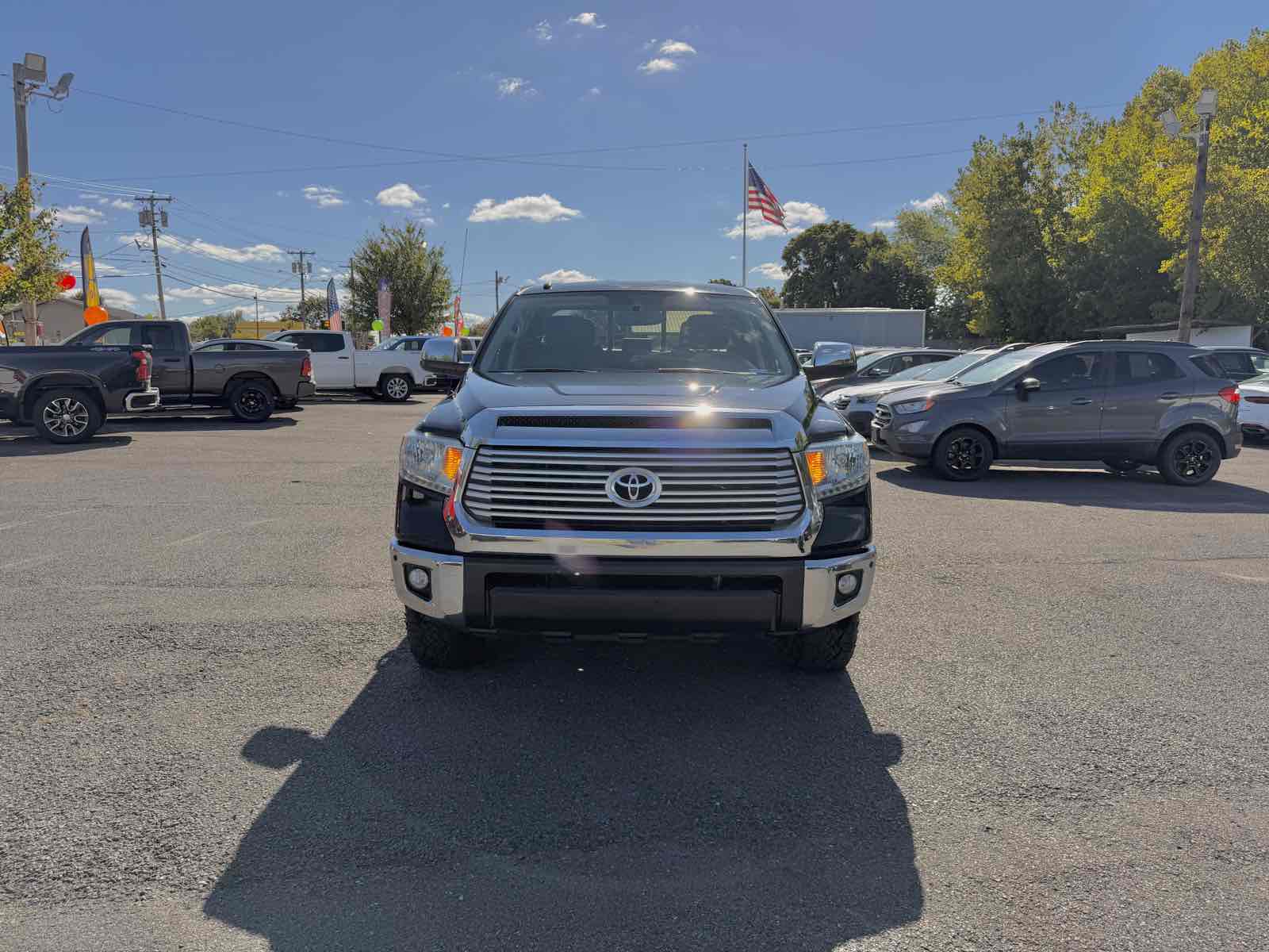 2014 Toyota Tundra Limited photo 2