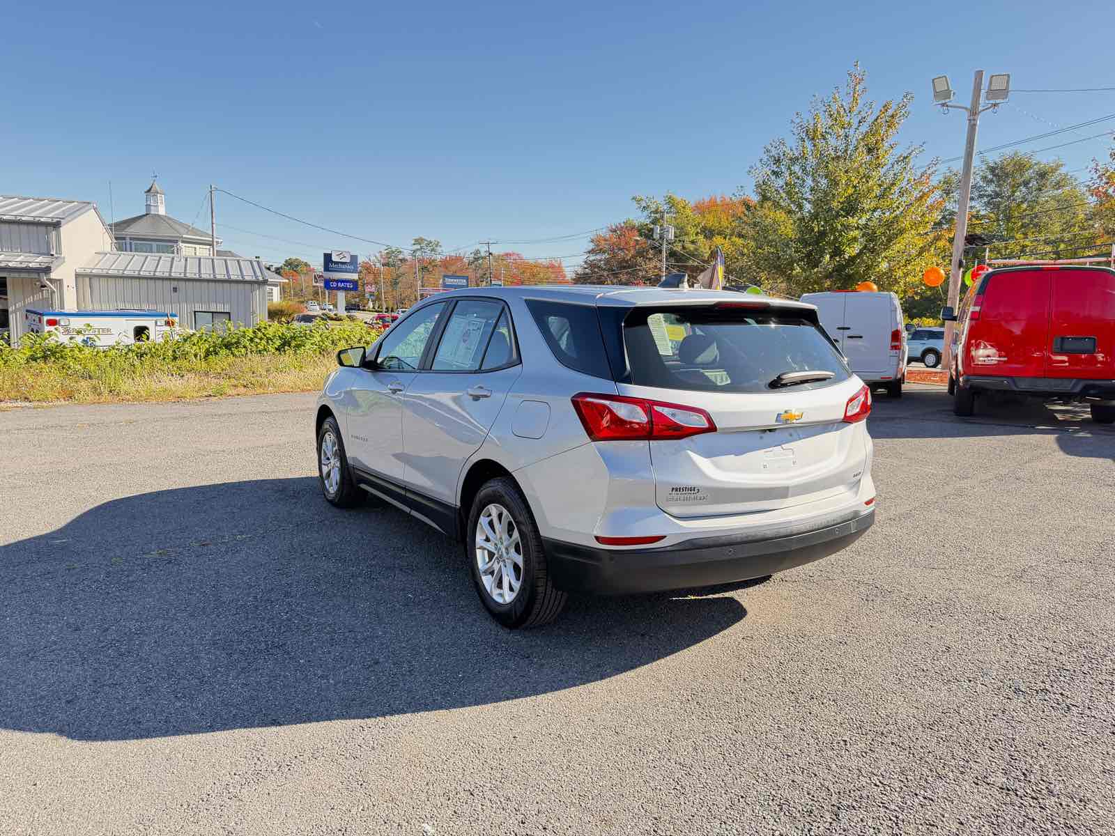 2021 Chevrolet Equinox LS photo 4