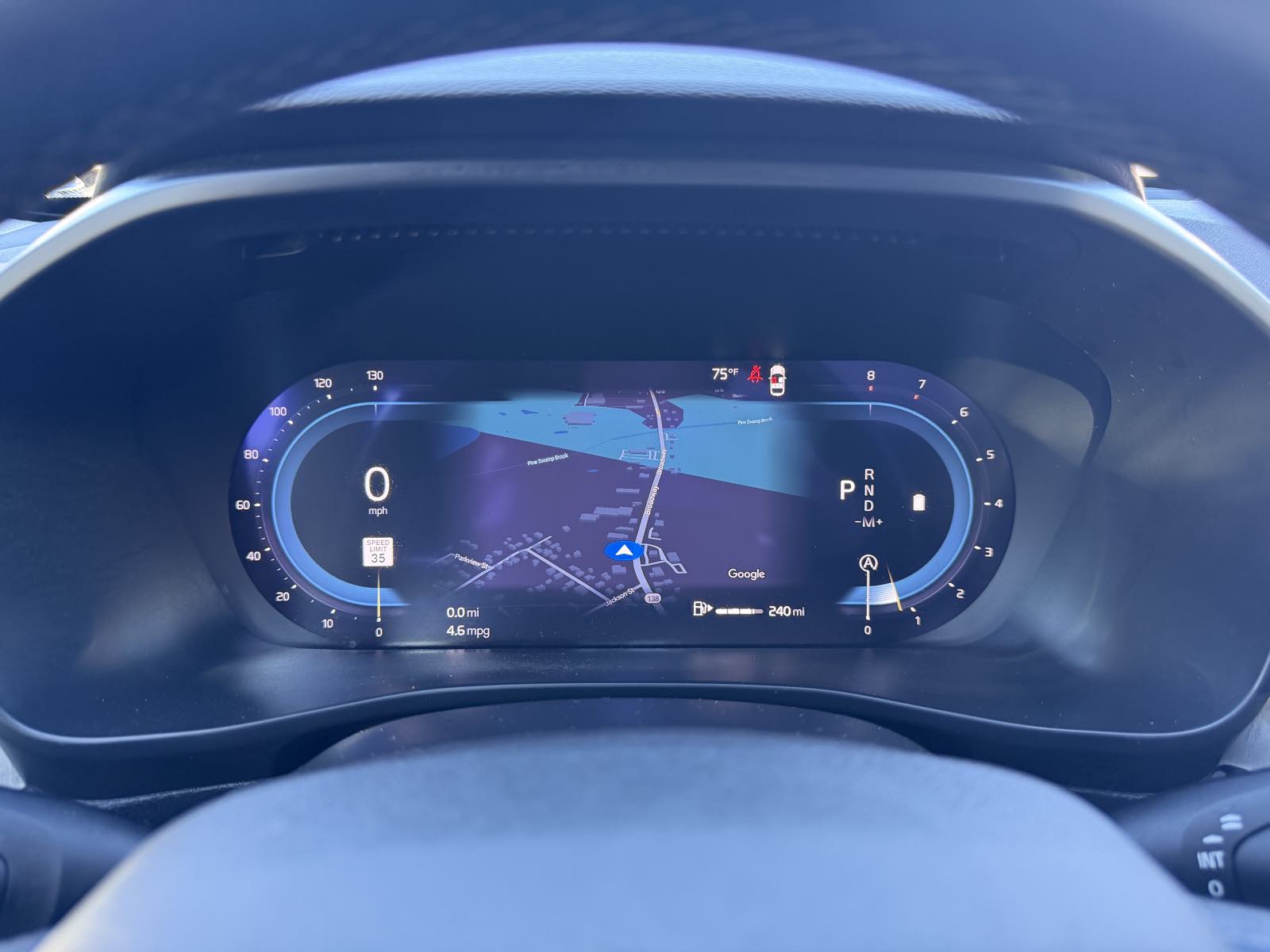 2024 Volvo XC40 Plus - Photo 25