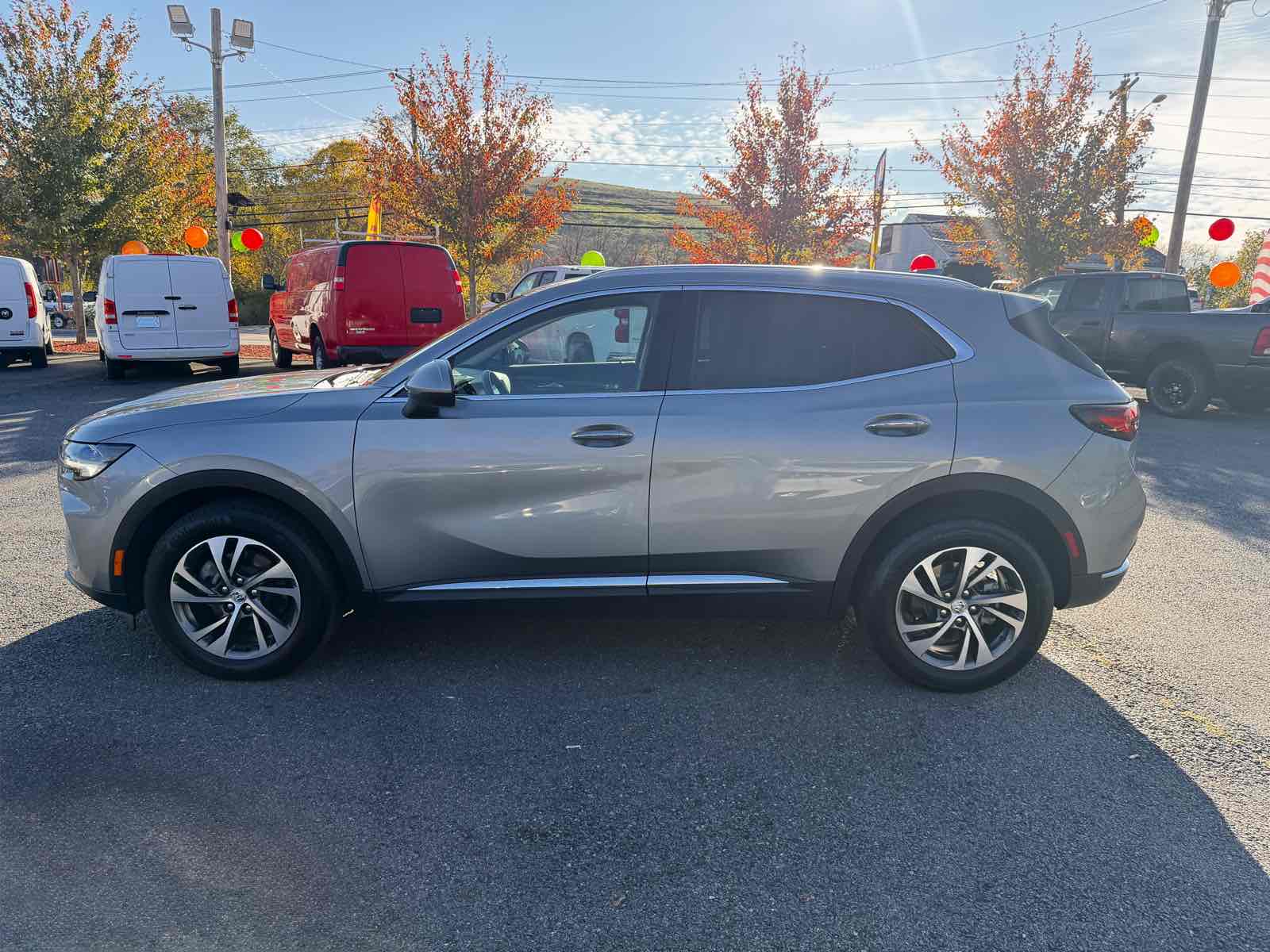 2023 Buick Envision Essence photo 2