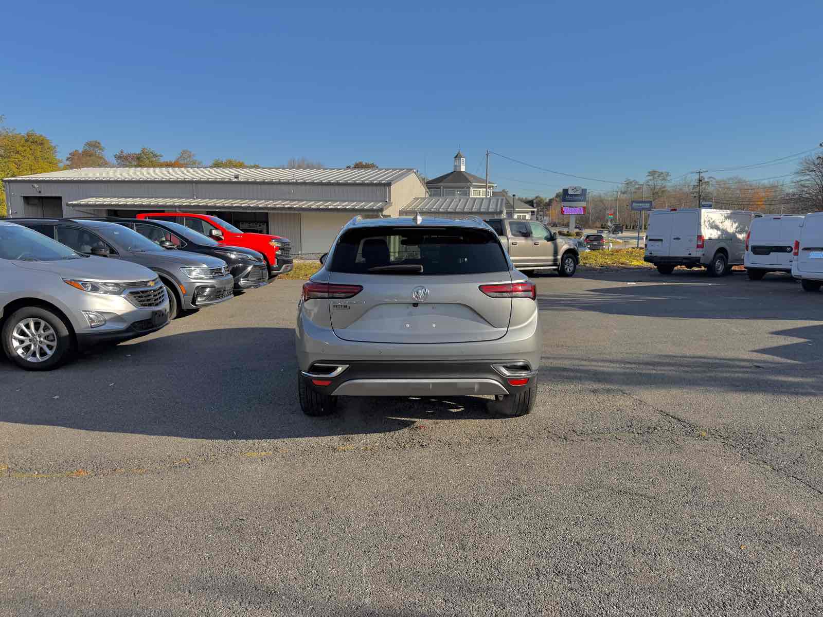 2023 Buick Envision Essence photo 4