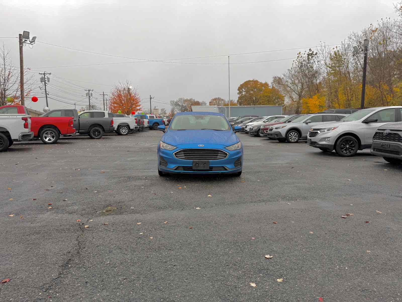 2019 Ford Fusion Hybrid SE photo 2