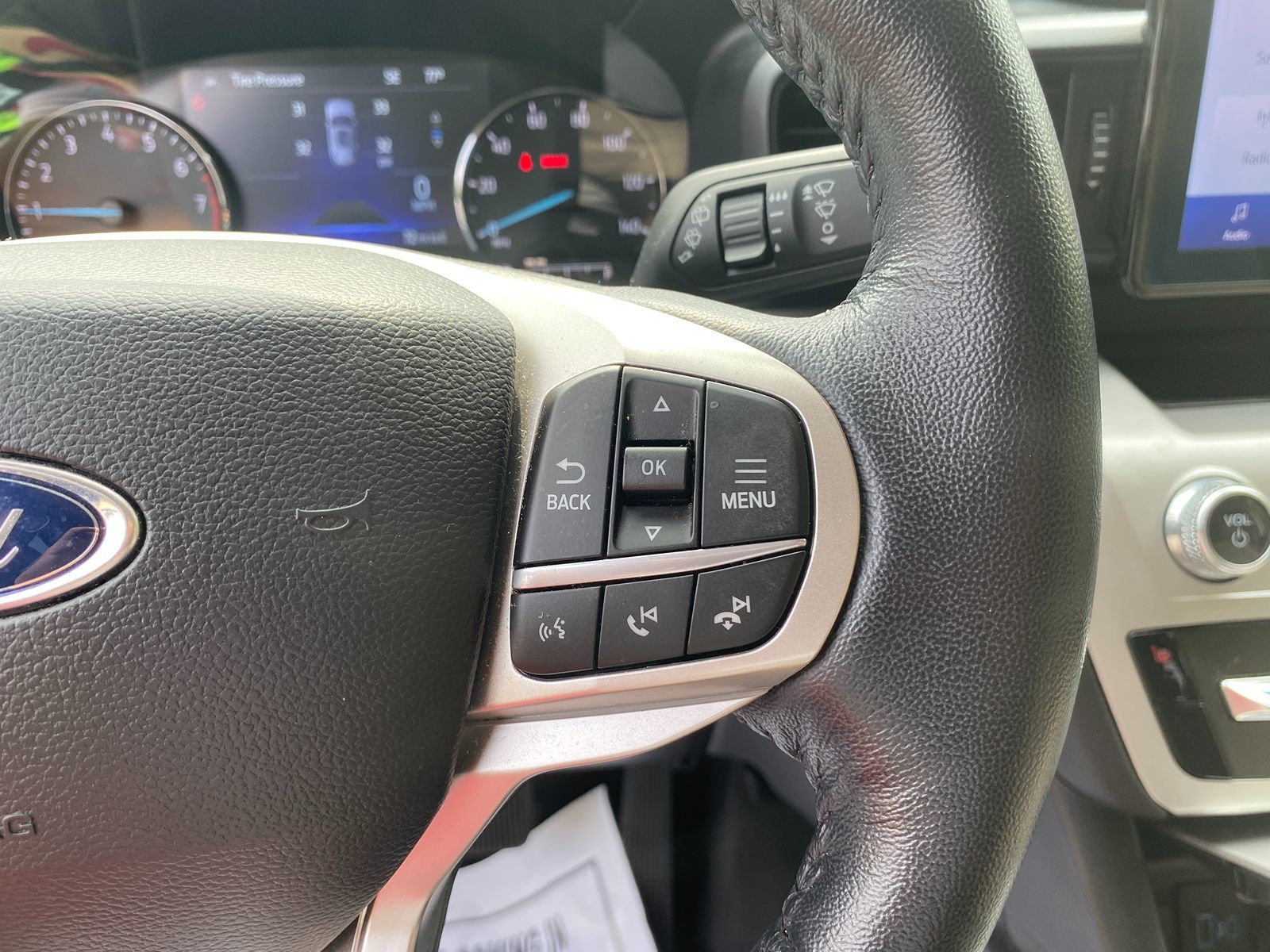 2022 Ford Explorer XLT - Photo 17