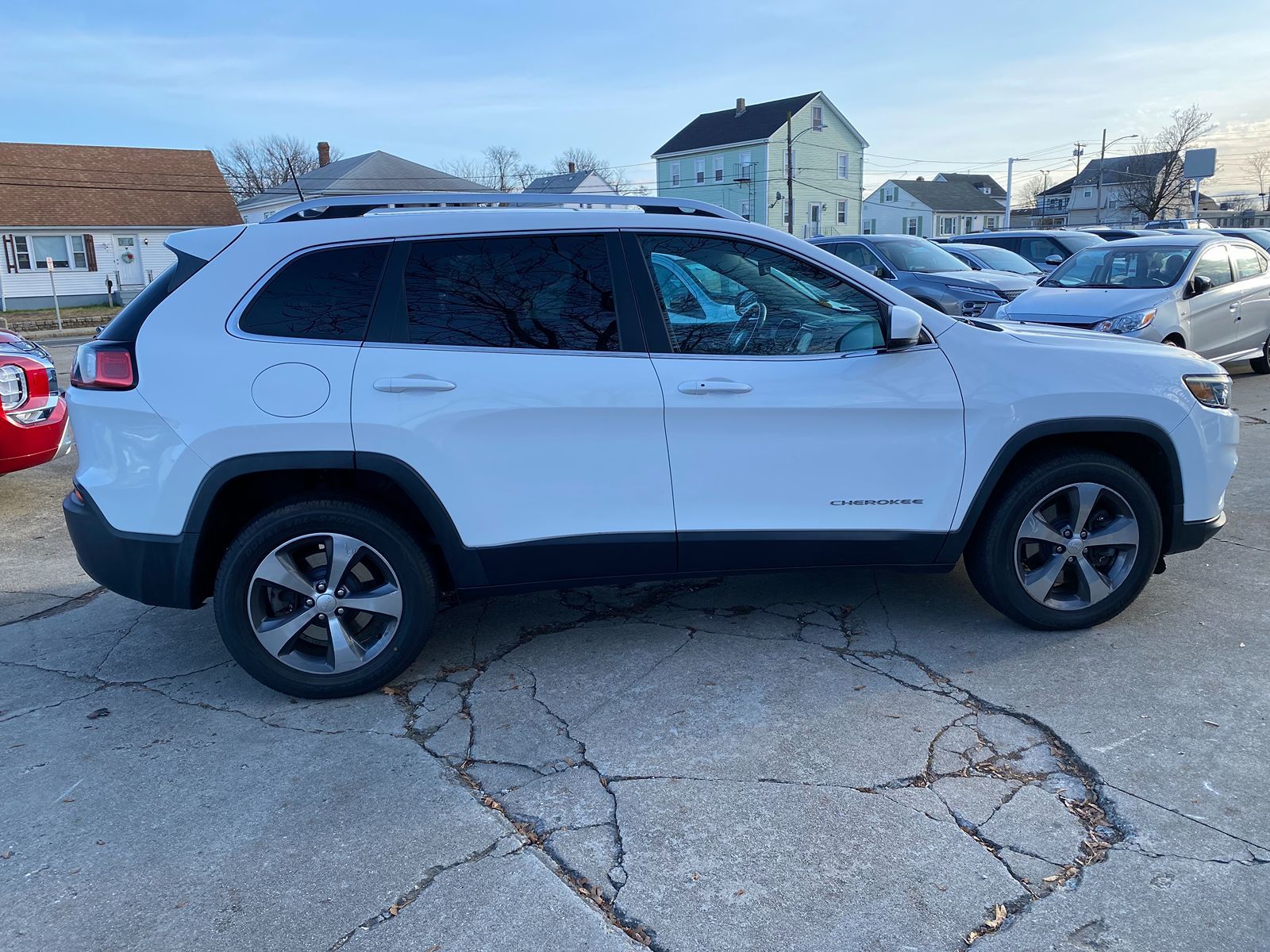 2019 Jeep Cherokee Limited 4