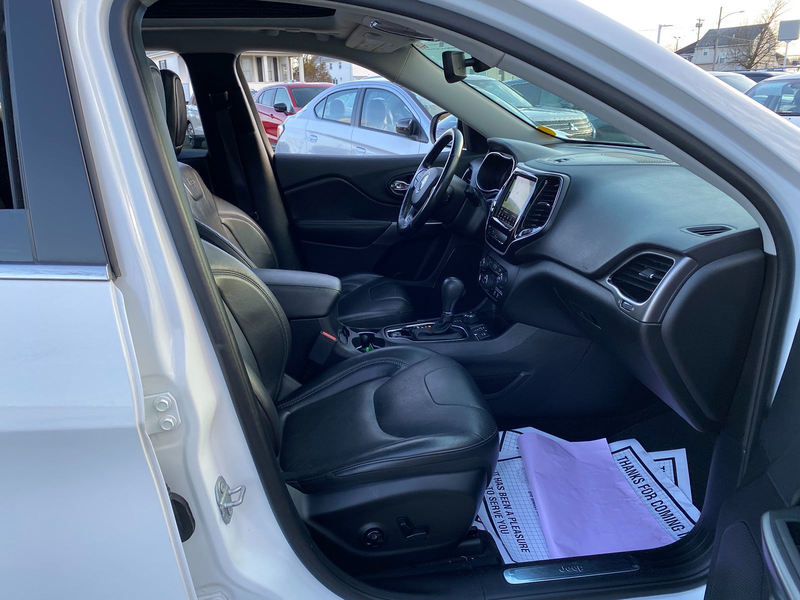 2019 Jeep Cherokee Limited 30