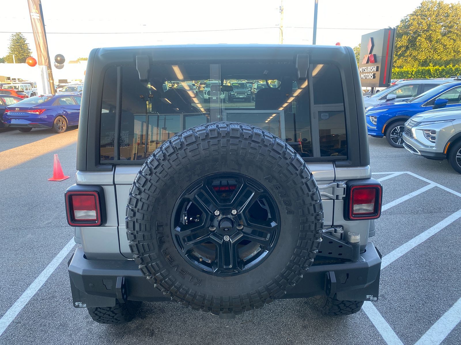 2019 Jeep Wrangler Sport S 10