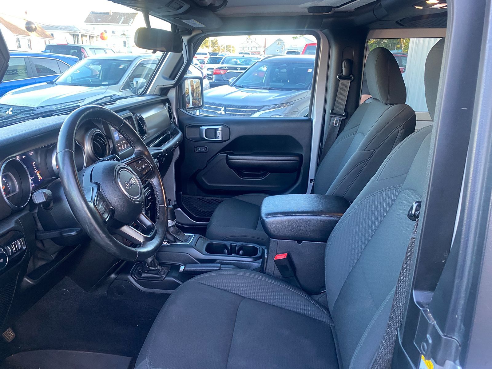 2019 Jeep Wrangler Sport S 31