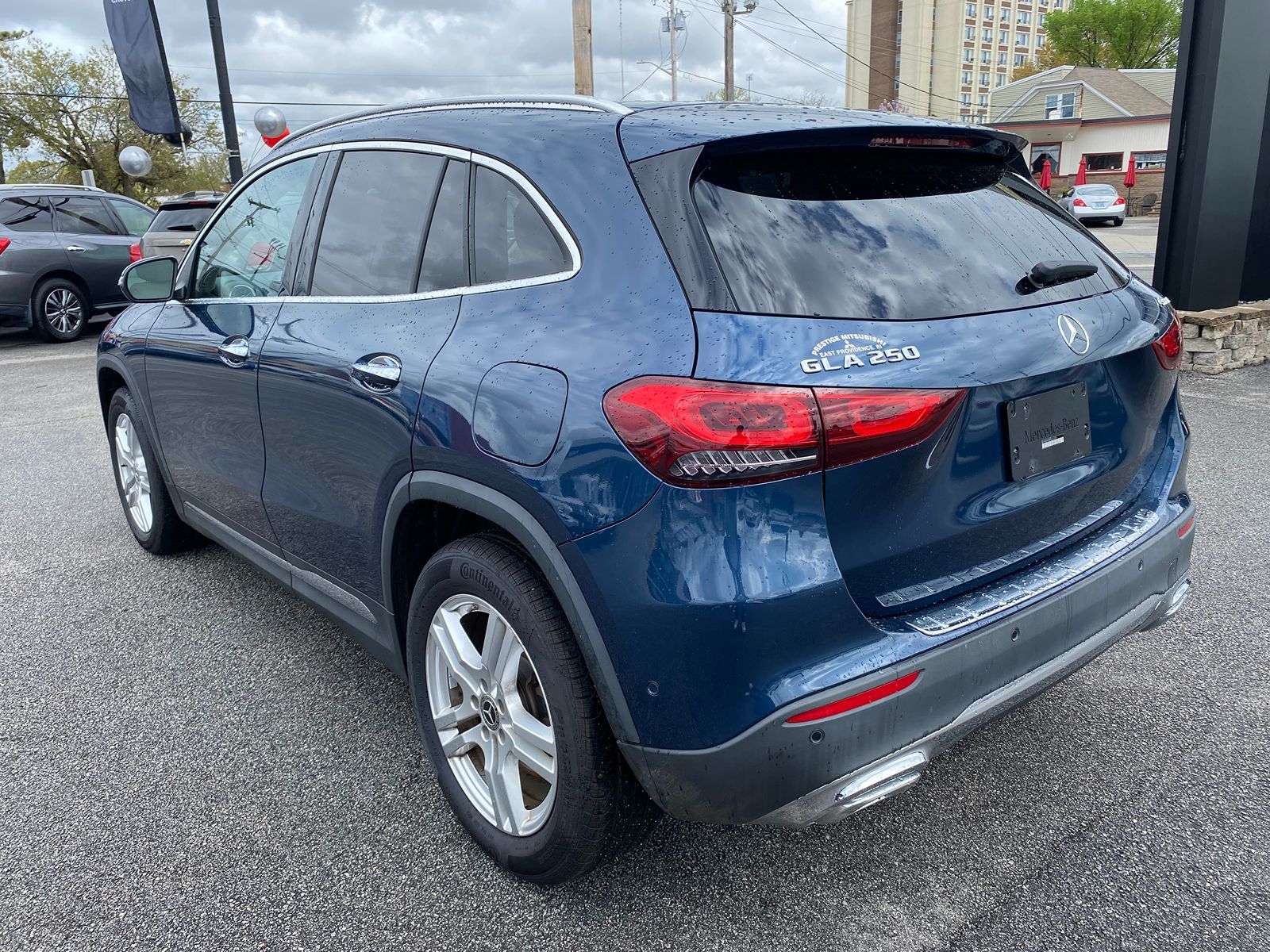 2021 Mercedes-Benz GLA 250 4MATIC SUV 4