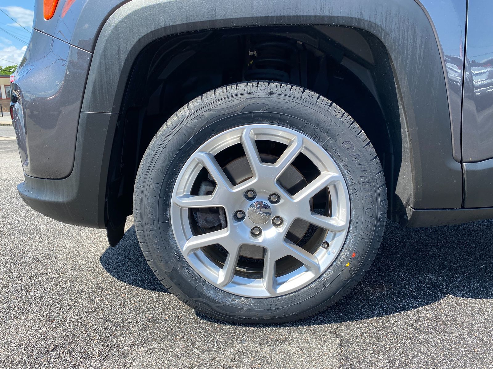 2020 Jeep Renegade Latitude 28