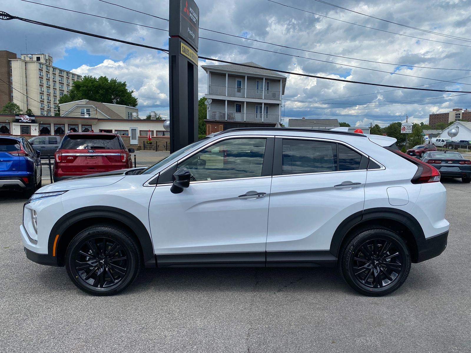 2024 Mitsubishi Eclipse Cross Black Edition 7