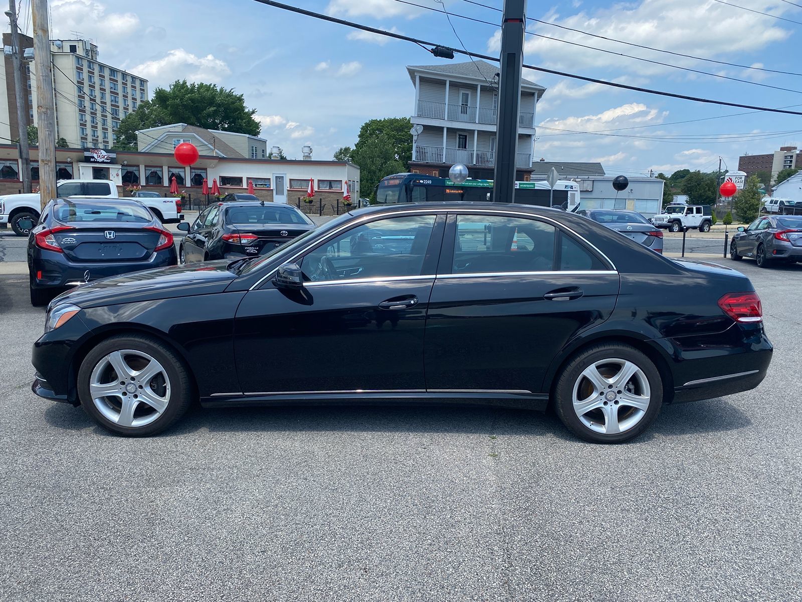 2016 Mercedes-Benz E 350 4MATIC Luxury Sedan 7