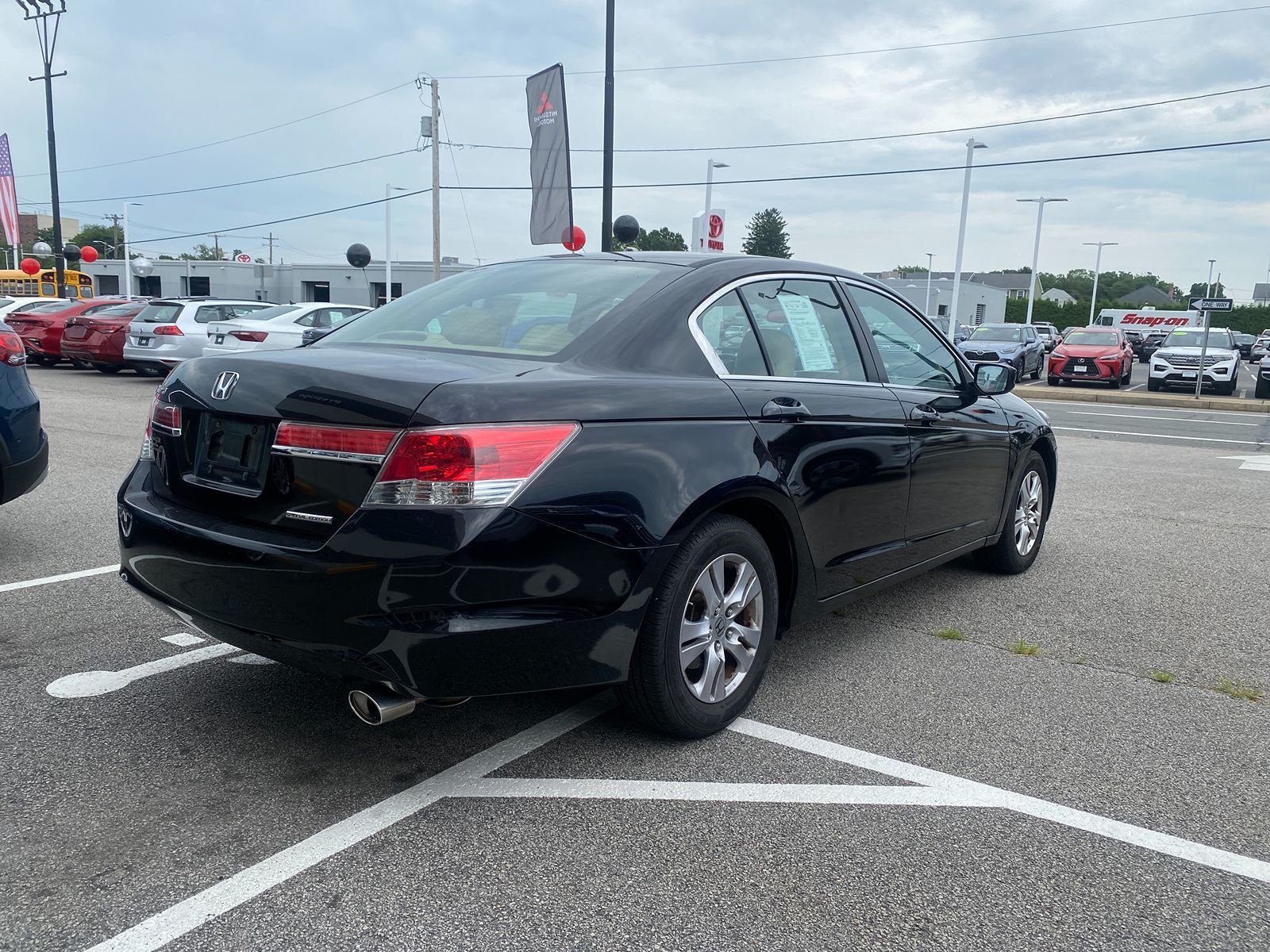 2012 Honda Accord Sdn SE 3