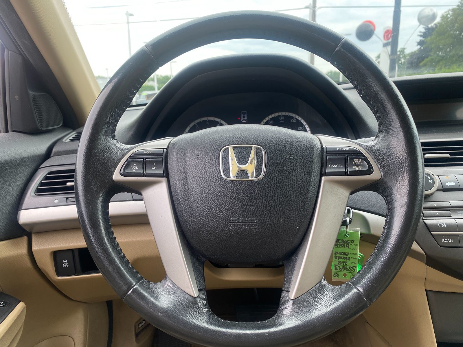 2012 Honda Accord Sdn SE 14