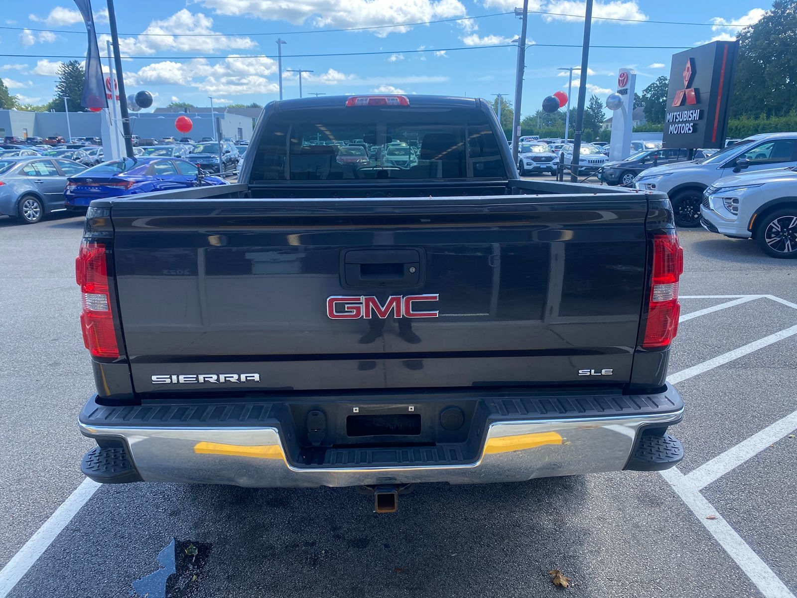 2015 GMC Sierra 1500 SLE 10