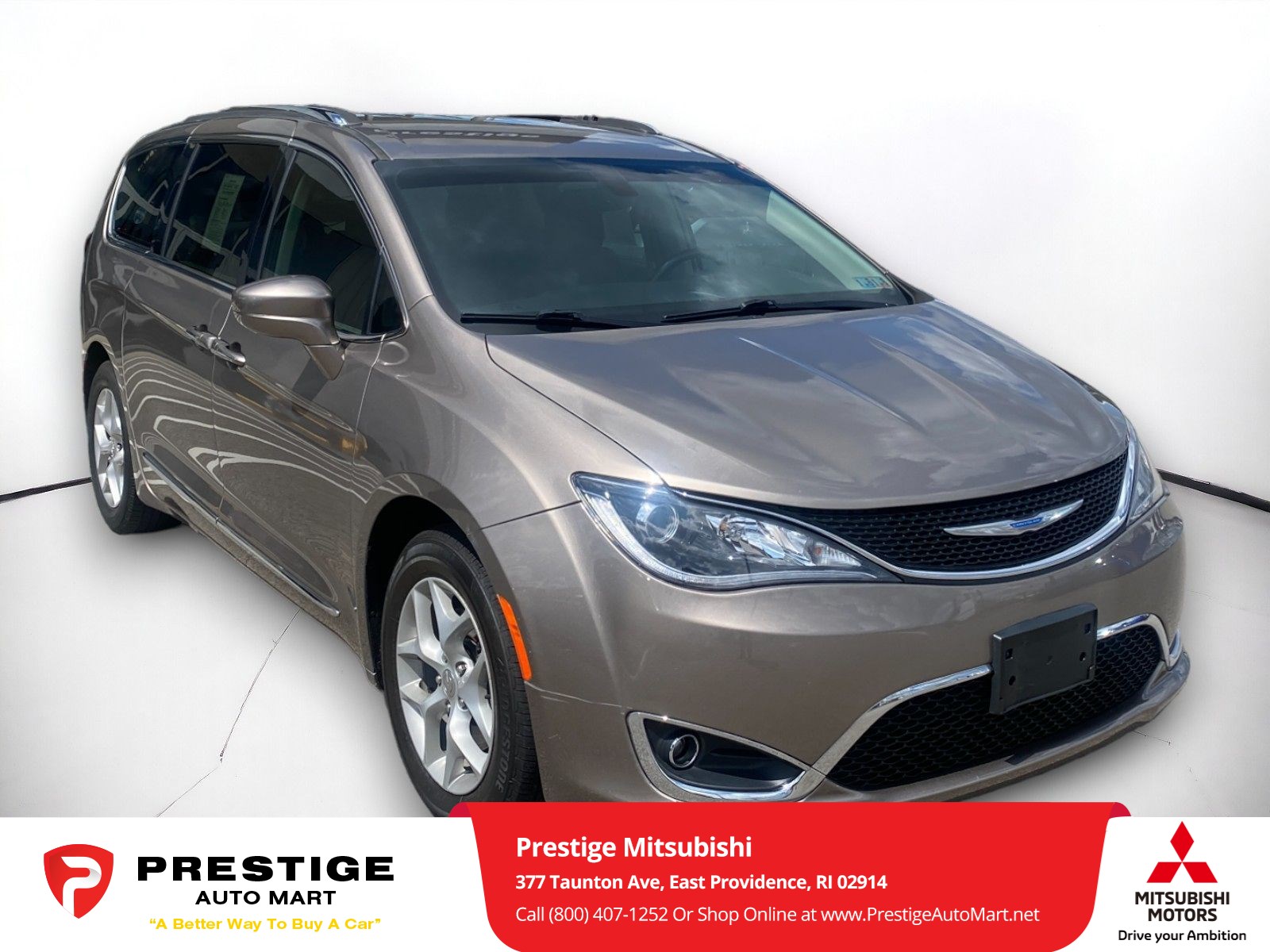 Used 2018 Chrysler Pacifica Touring L with VIN 2C4RC1BGXJR270519 for sale in East Providence, RI