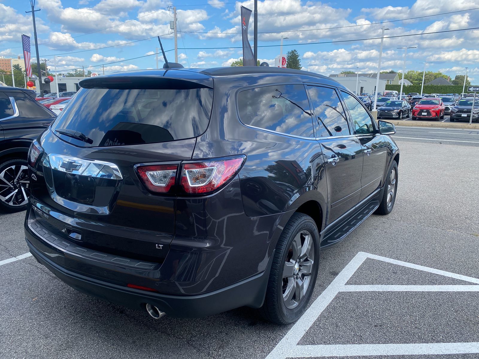 2017 Chevrolet Traverse LT 3