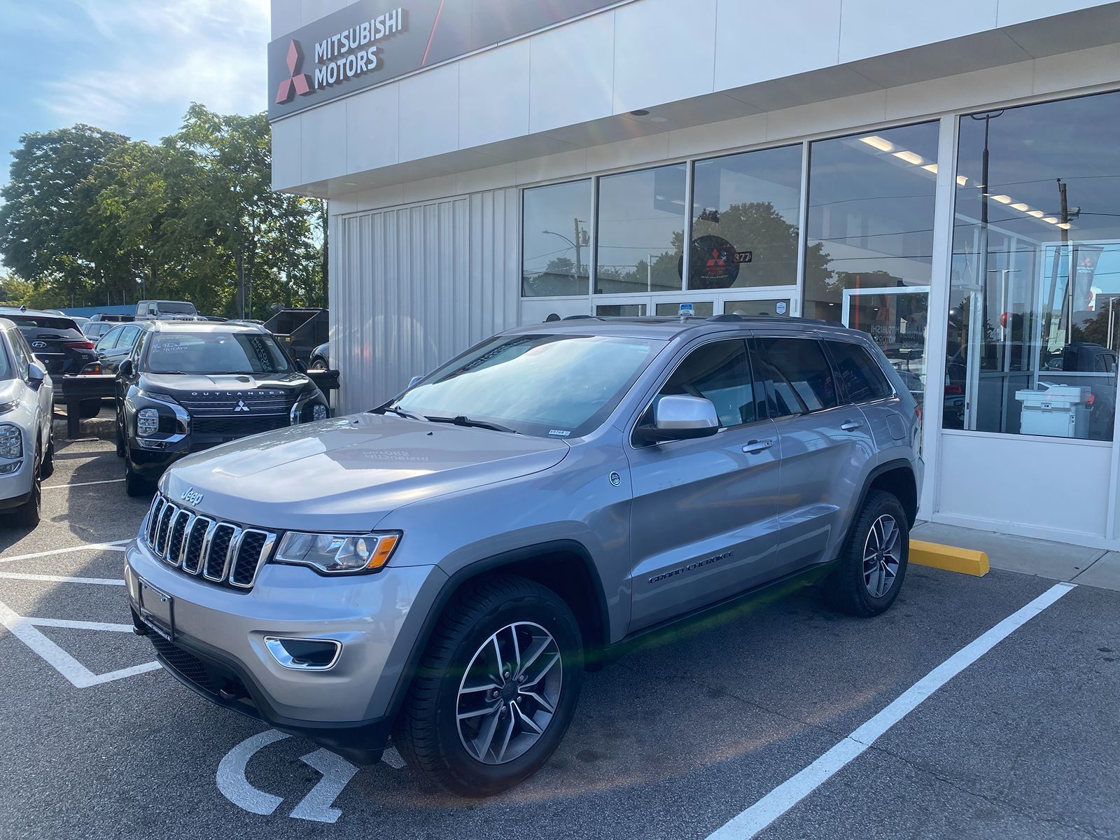 2020 Jeep Grand Cherokee North 40