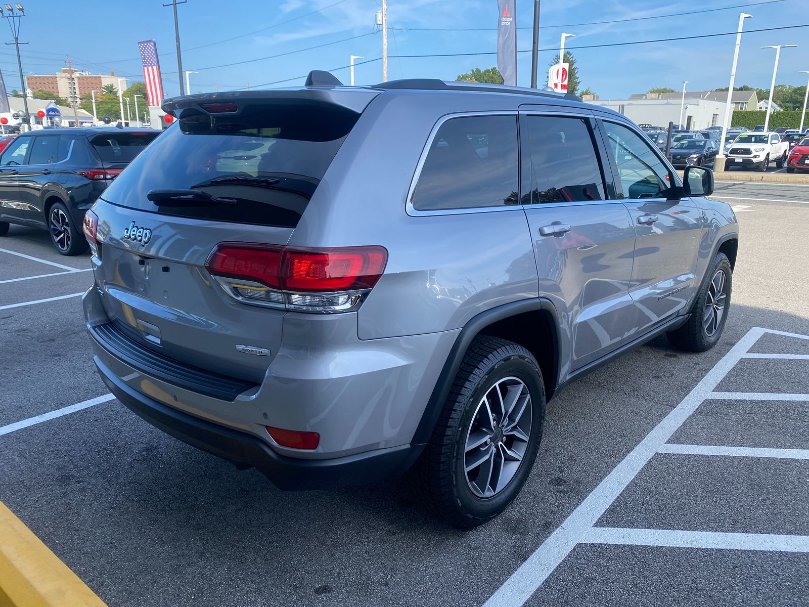 2020 Jeep Grand Cherokee North 3