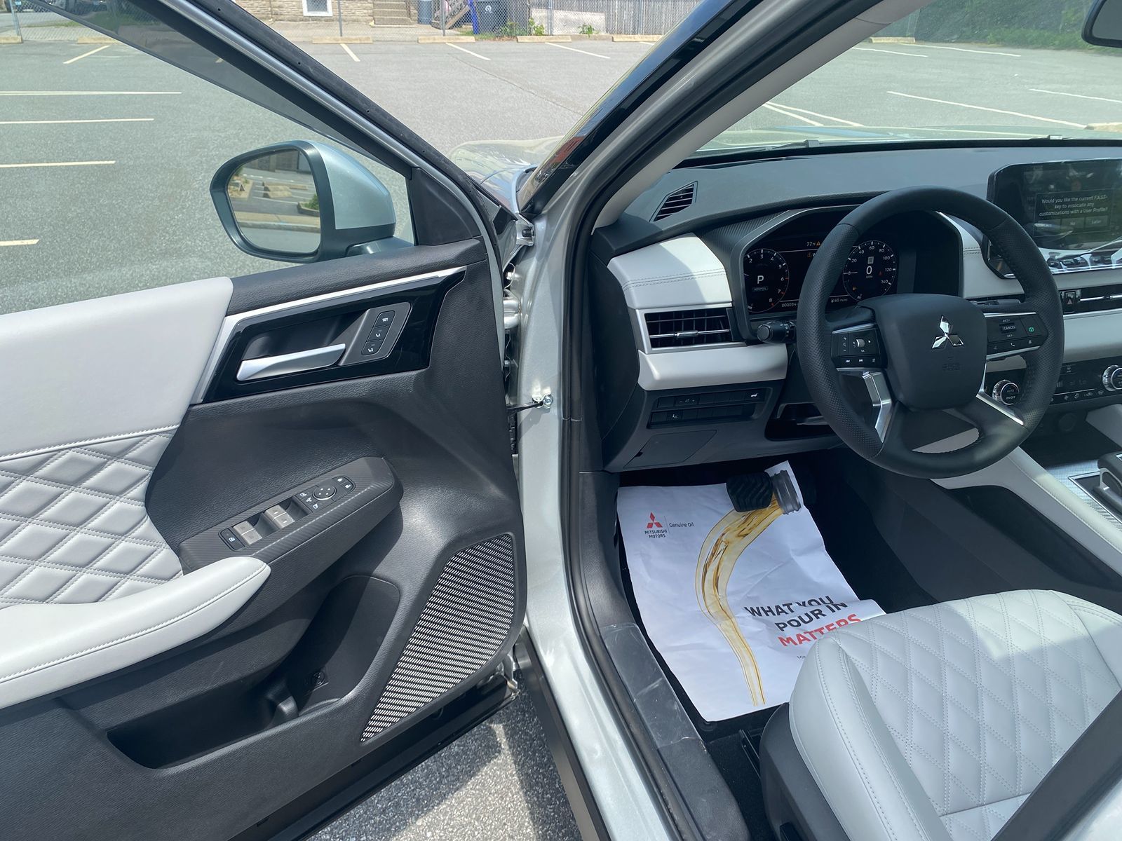 Sold 2024 Mitsubishi Outlander SEL in East Providence