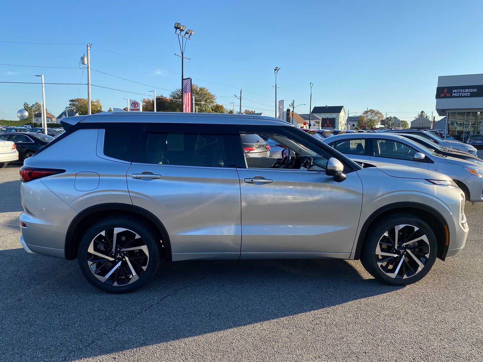 2023 Mitsubishi Outlander SEL 6