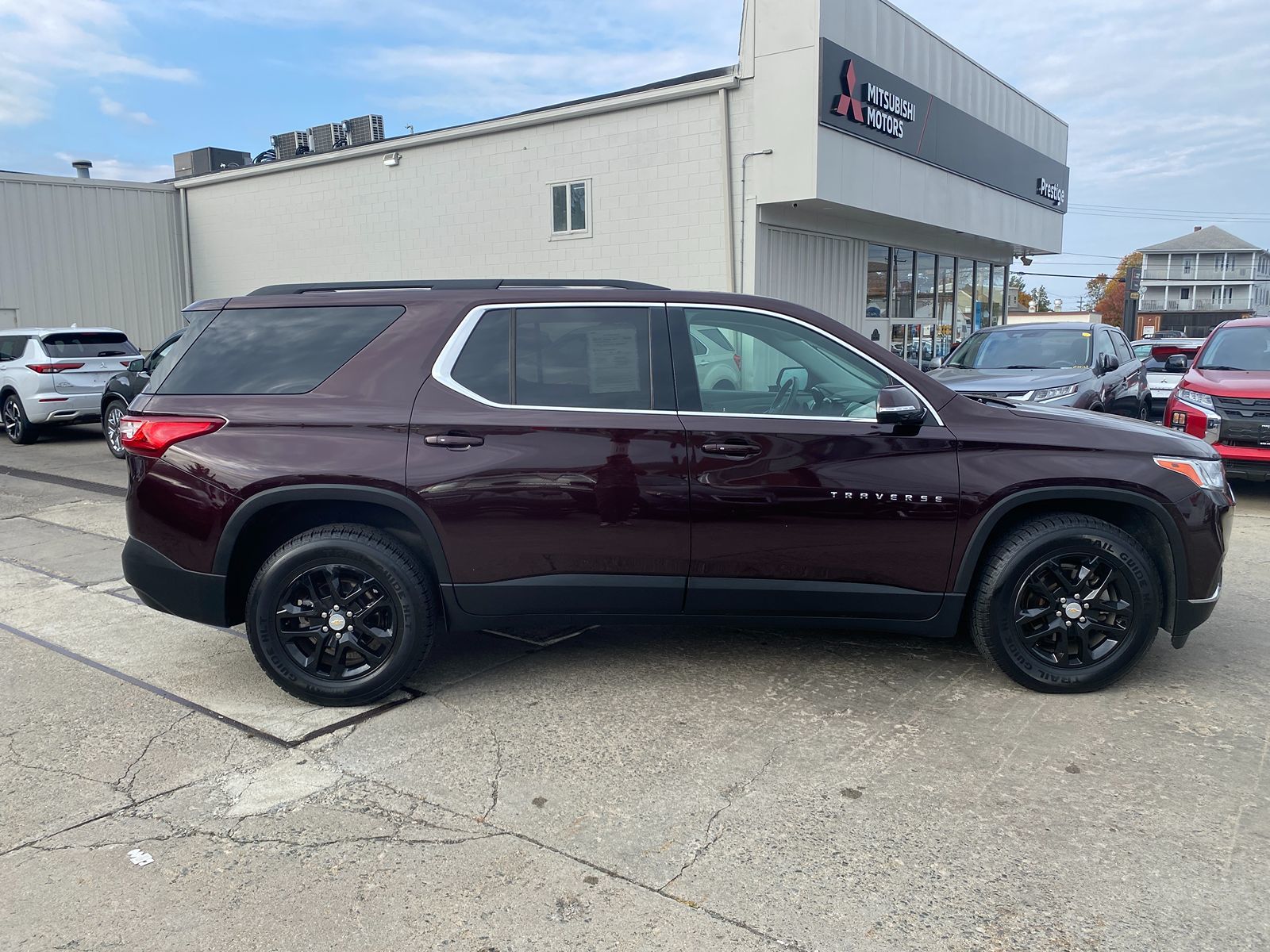 2019 Chevrolet Traverse LT Cloth 9