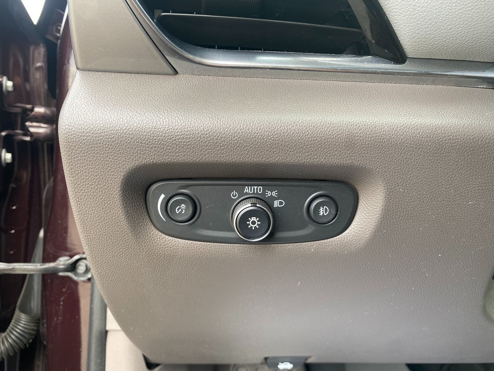 2019 Chevrolet Traverse LT Cloth 14