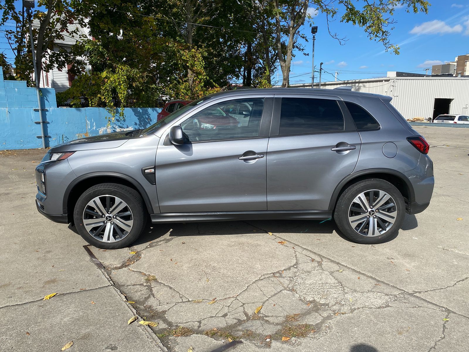 2022 Mitsubishi Outlander Sport ES 4