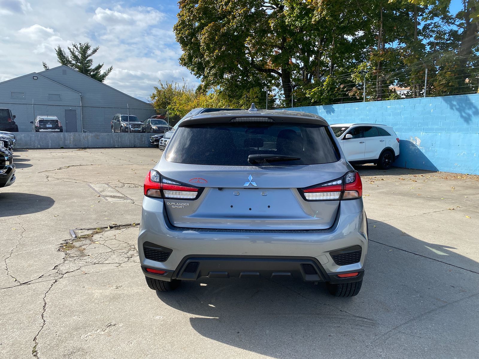 2022 Mitsubishi Outlander Sport ES 6