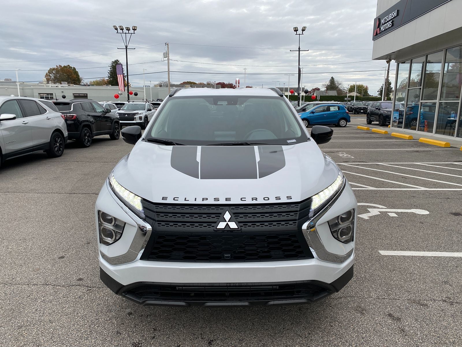 2024 Mitsubishi Eclipse Cross Black Edition 3