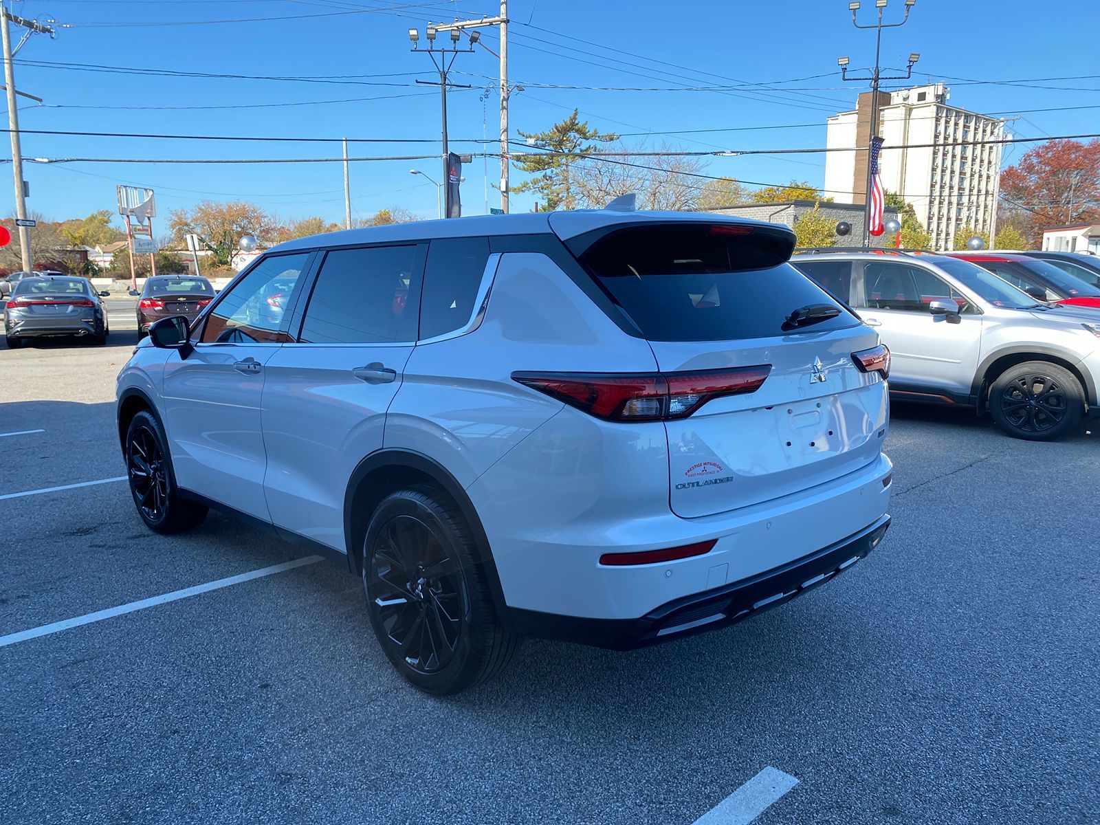 2024 Mitsubishi Outlander SE Black Edition 5