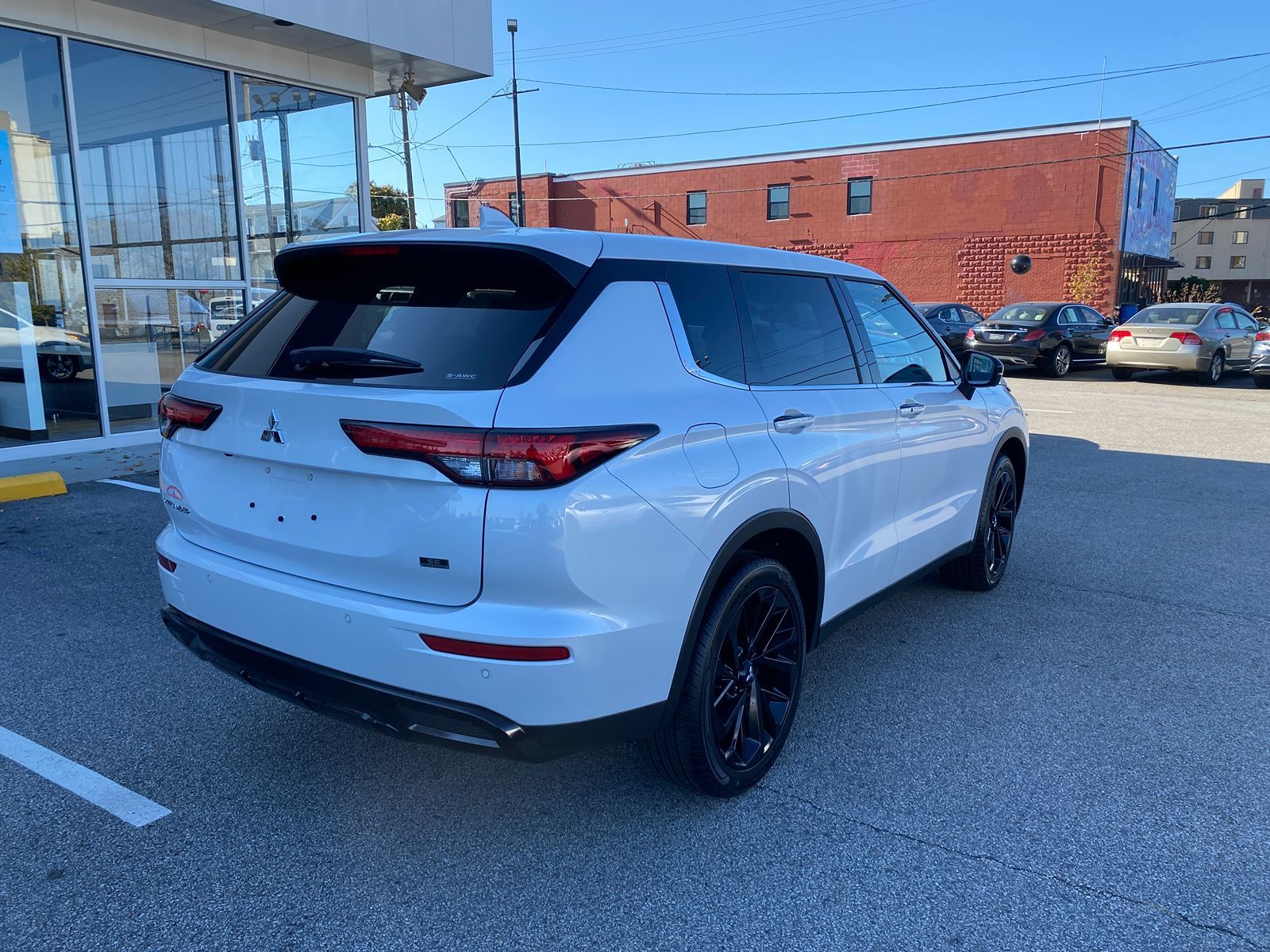 2024 Mitsubishi Outlander SE Black Edition 8