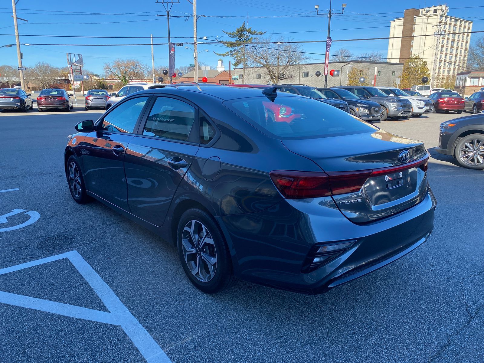 2019 Kia Forte LXS 8