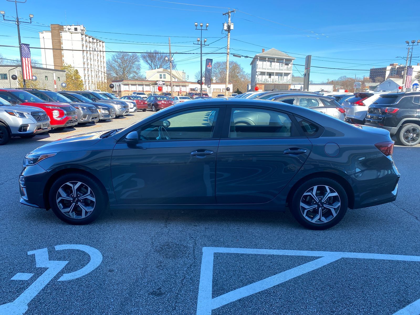 2019 Kia Forte LXS 9