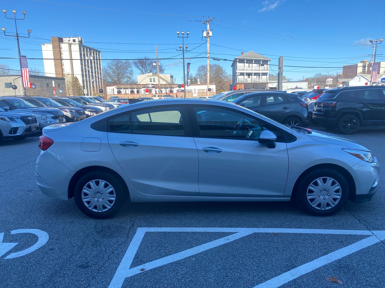 2017 Chevrolet Cruze LS 4