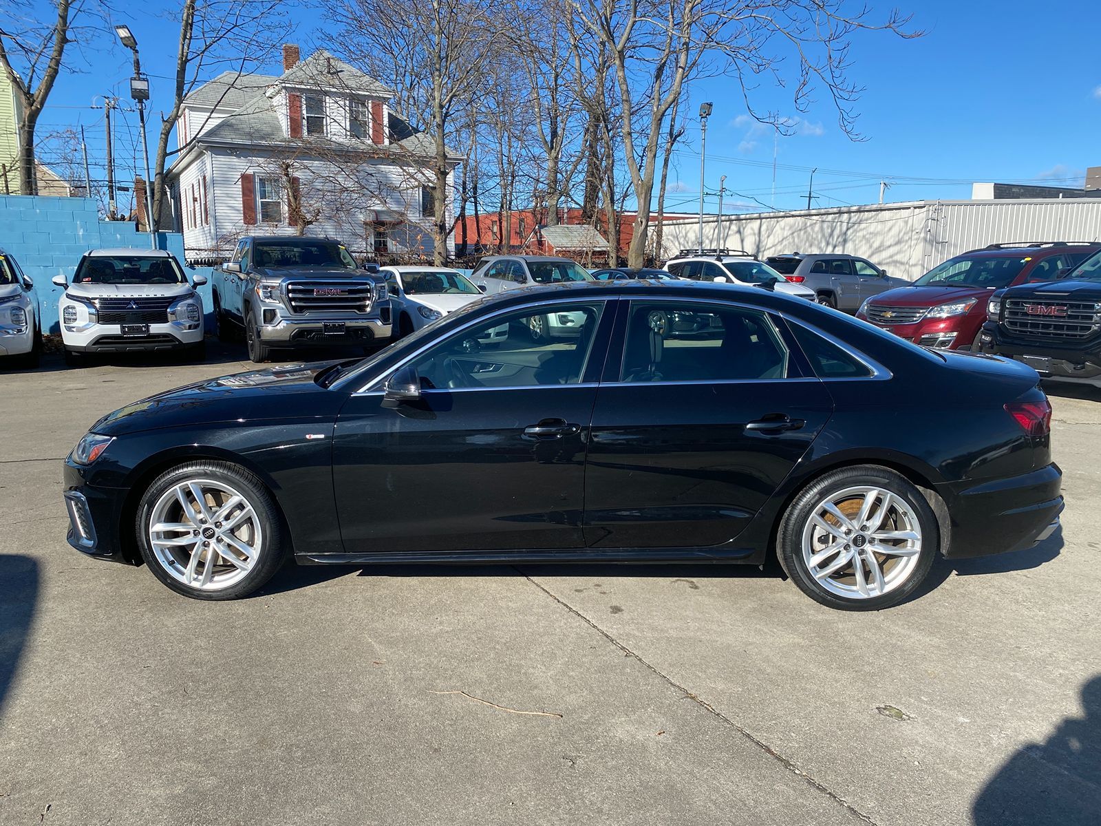 2022 Audi A4 Sedan S line Premium Plus 9