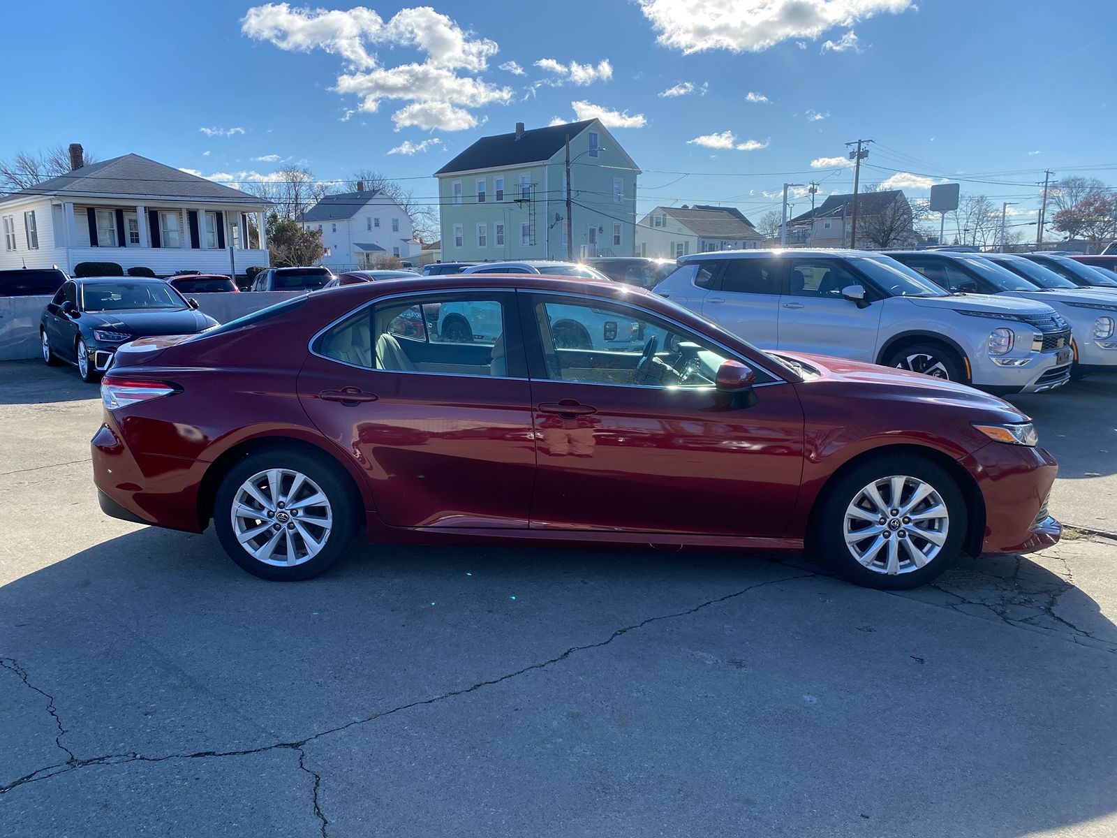 2019 Toyota Camry LE 4