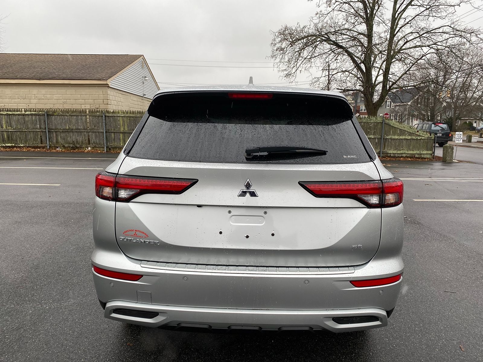 2024 Mitsubishi Outlander SE 6