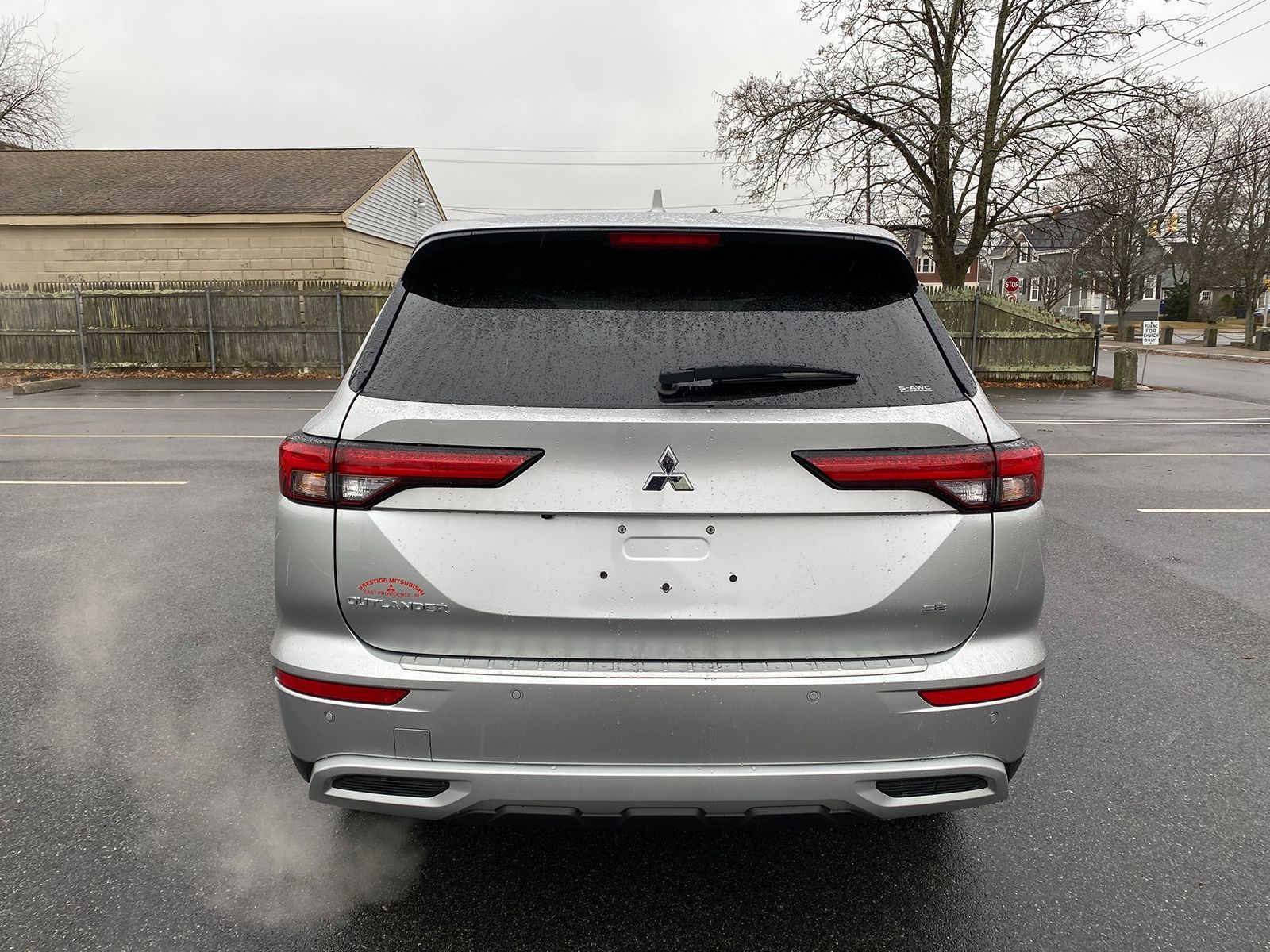 2024 Mitsubishi Outlander SE 6