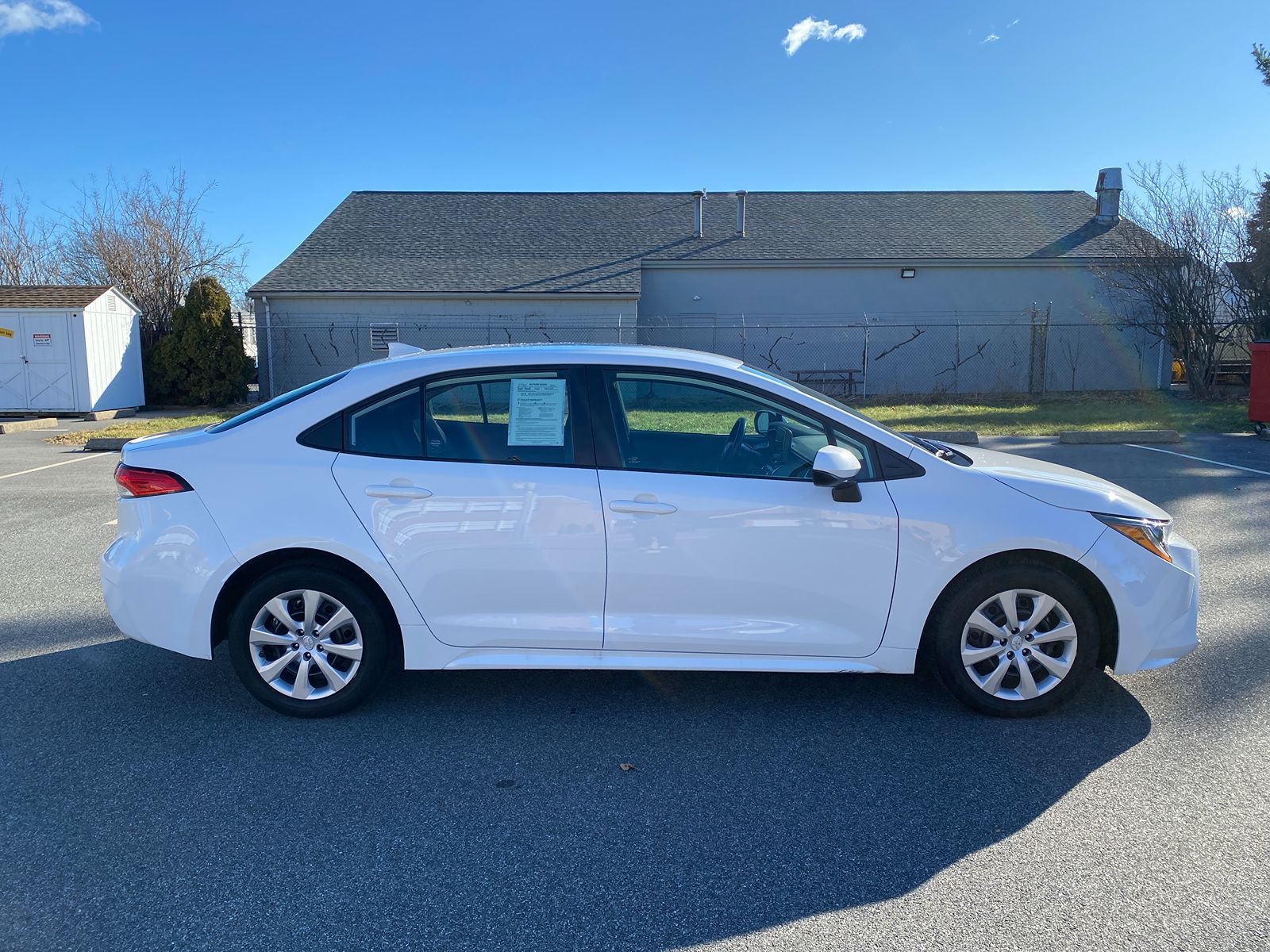 2023 Toyota Corolla LE 4