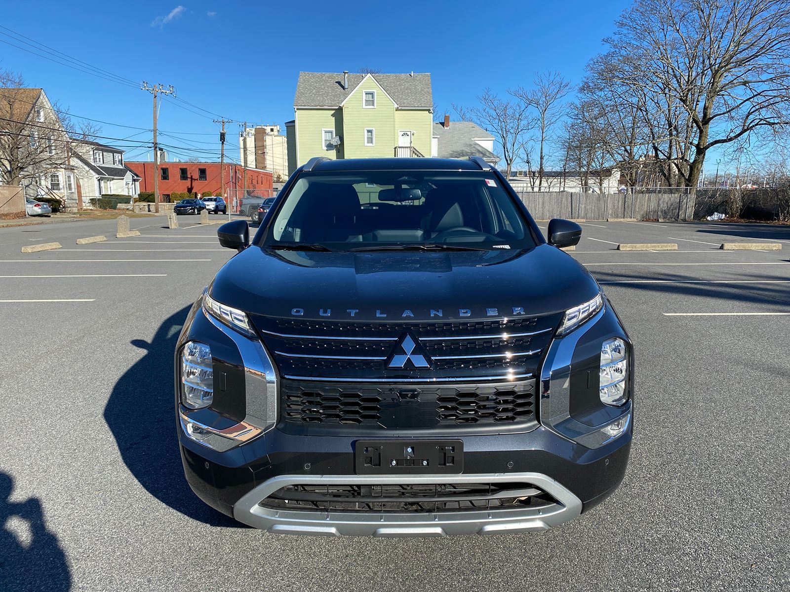 2024 Mitsubishi Outlander SEL photo 3