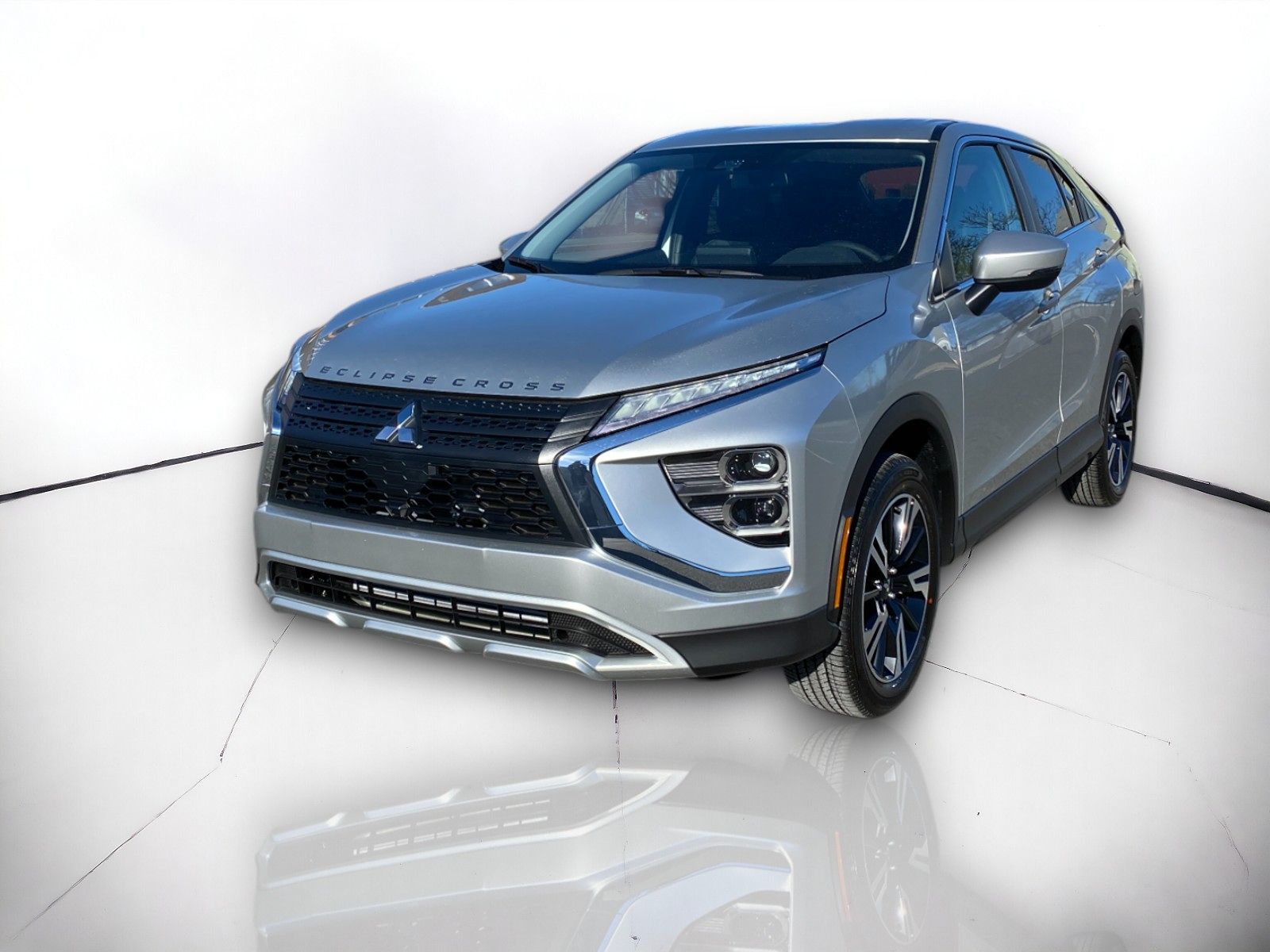 2025 Mitsubishi Eclipse Cross SE photo 2
