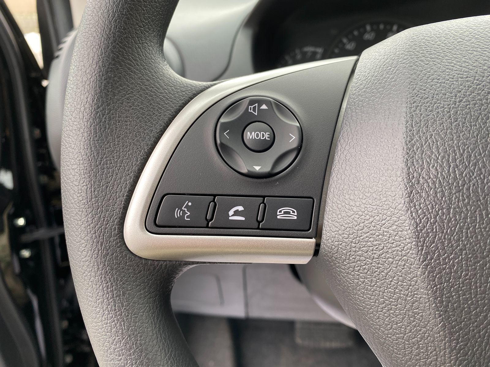 2024 Mitsubishi Mirage G4 LE photo 12