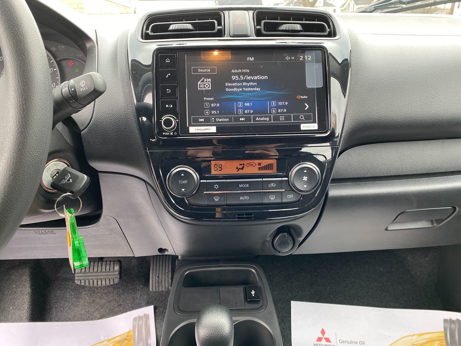 2024 Mitsubishi Mirage G4 LE photo 14