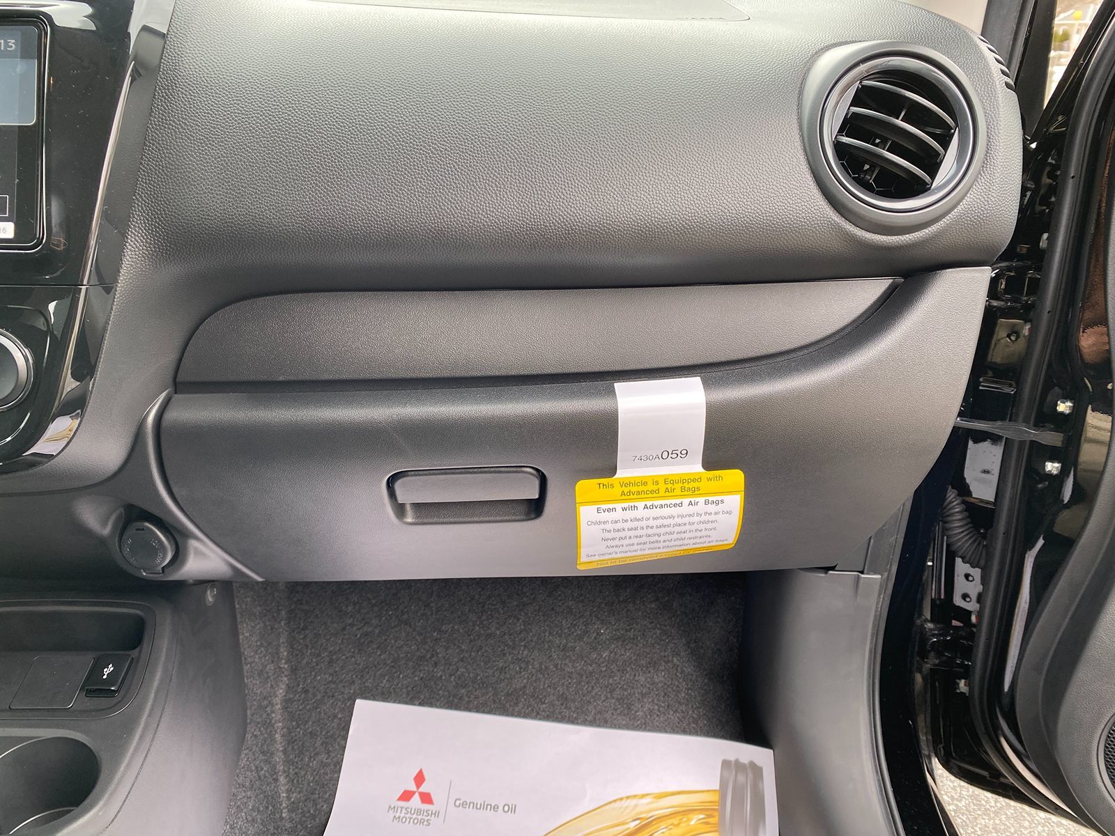 2024 Mitsubishi Mirage G4 LE photo 18