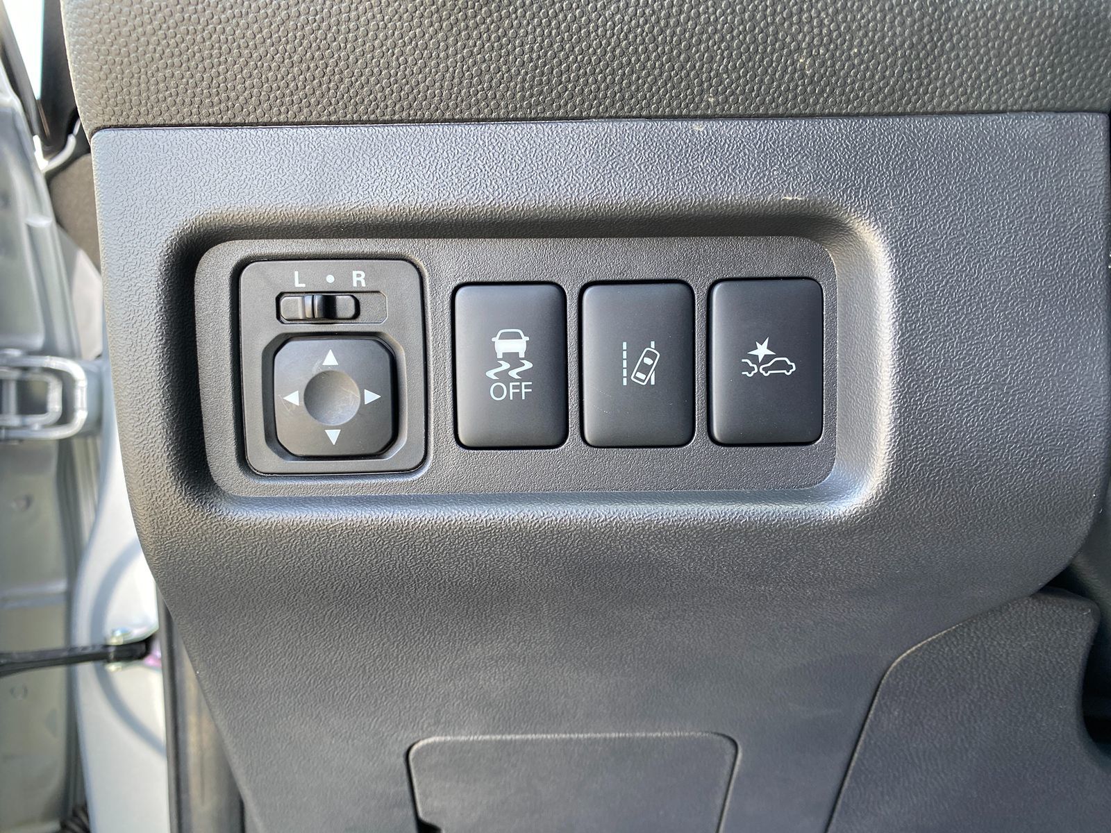 2024 Mitsubishi Mirage G4 SE photo 11